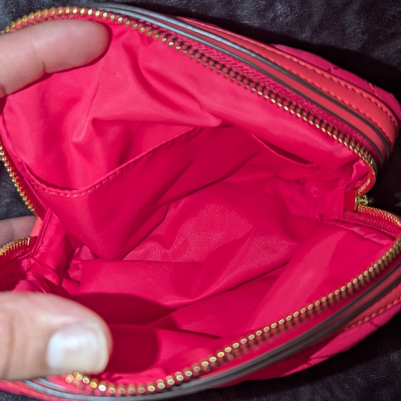 Tory Burch Red Quilted cosmetic Bag - Picture 5 of 5
